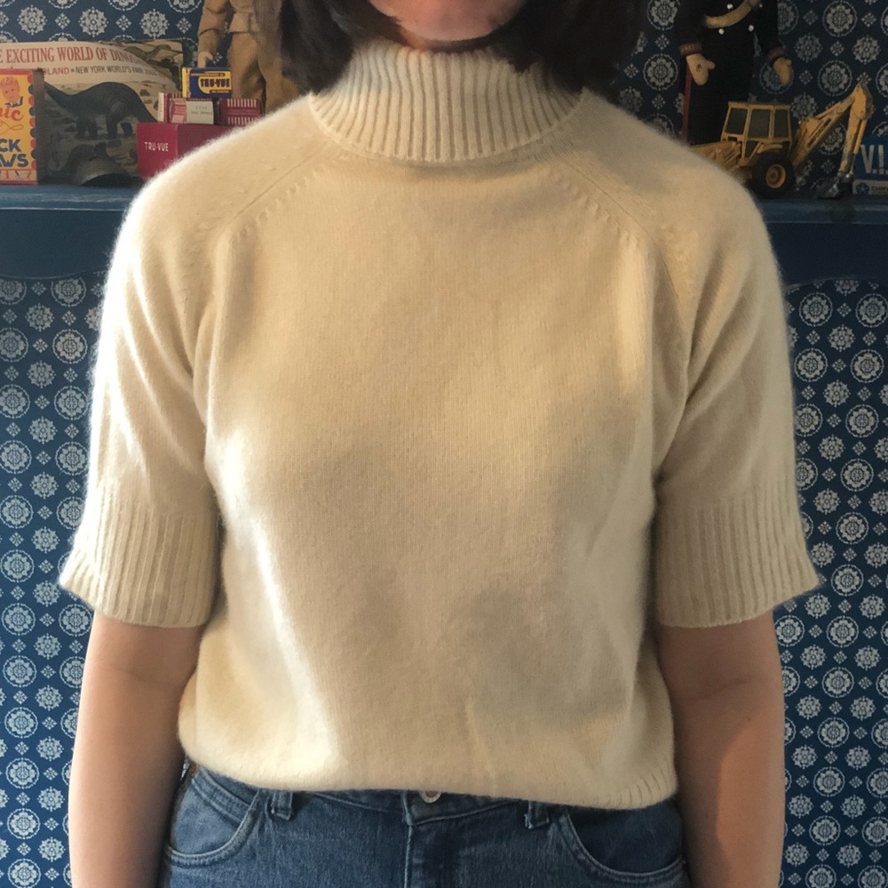 Vintage short sleeve sweater